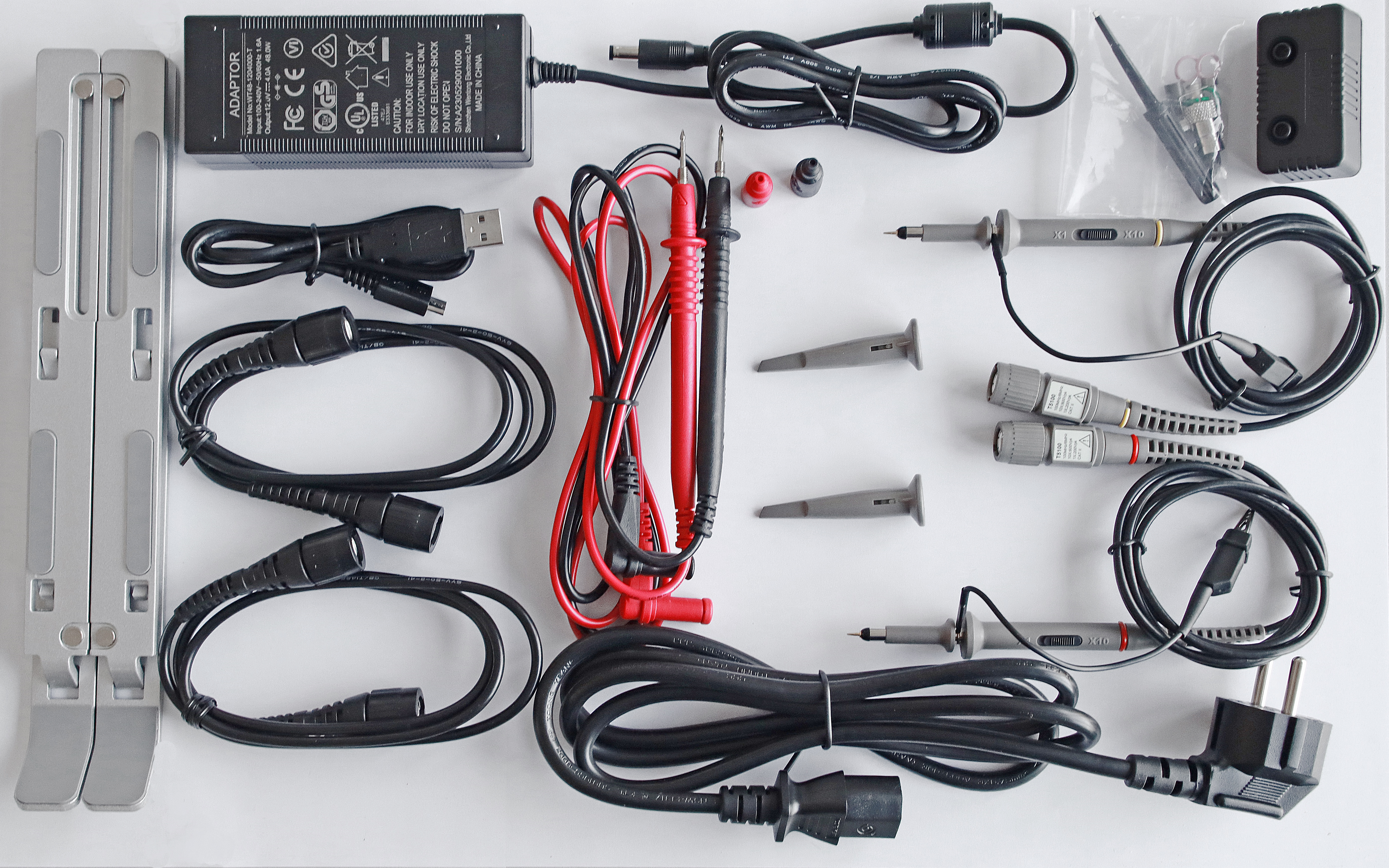 «PeakTech® P 1206» Oscilloscope à tablette 70 MHz / 2 CH, 1 GS/s