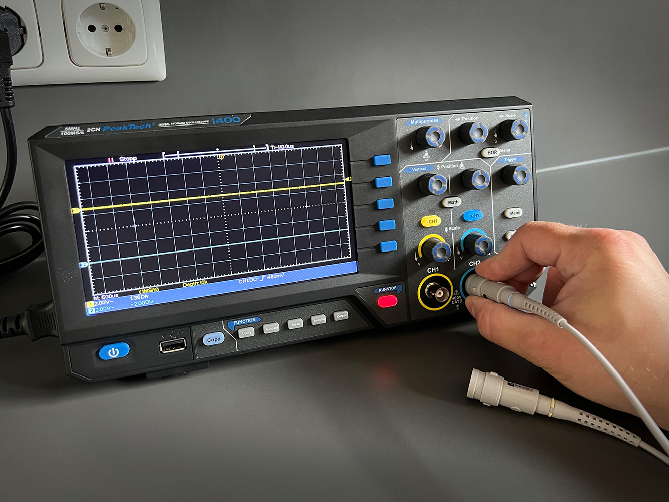 «PeakTech® P 1400» 5 MHz / 2CH, 100 MS/s Oscilloscope à mémoire
